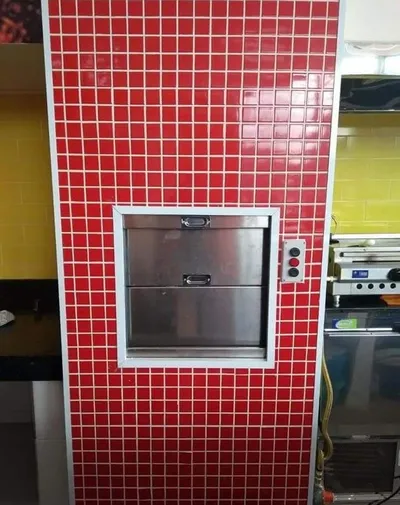 Elevador De Carga Pequeno