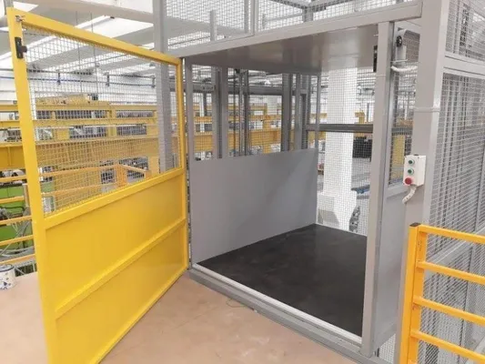 Elevador Monta Carga