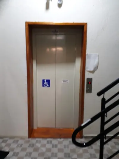 Elevadores Elétricos De Passageiros