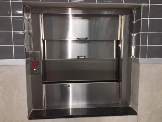 Manutenção Preventiva Em Elevador Monta Carga