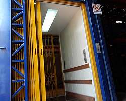 Empresa de manutenção de elevador de carga