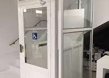 Elevadores residenciais para deficientes Elevadores residenciais para deficientes