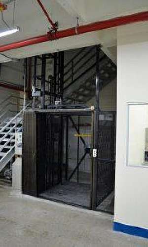fabricante de elevador de carga industrial