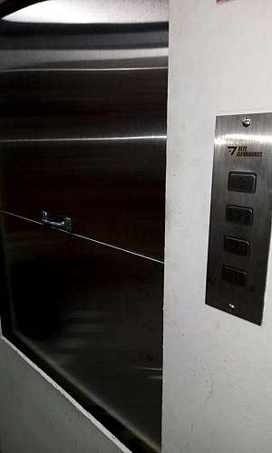 manutenção de elevador monta carga