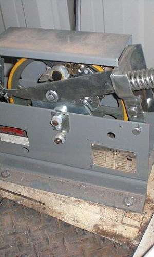 Manutenção de elevador social Manutenção de elevador social