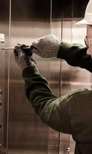 manutenção elevadores Thyssenkrupp