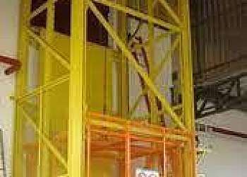 Manutenção preventiva em elevador monta carga Manutenção preventiva em elevador monta carga