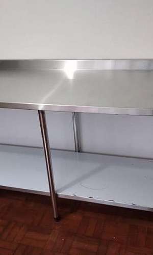 Mesa de inox para restaurante Mesa de inox para restaurante