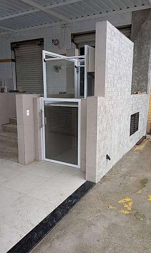 plataforma elevatória cadeirante plataforma elevatória cadeirante