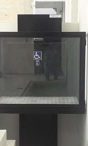 Plataforma elevatória pcd Plataforma elevatória pcd