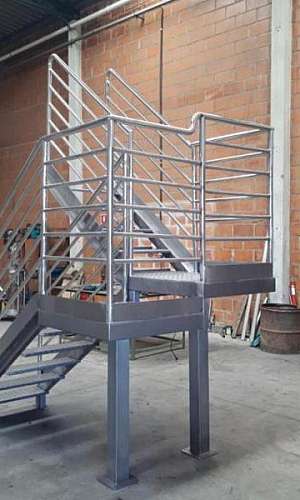 plataforma em aço inox plataforma em aço inox