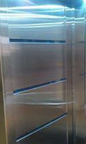 Revestimento de elevadores em inox Revestimento de elevadores em inox